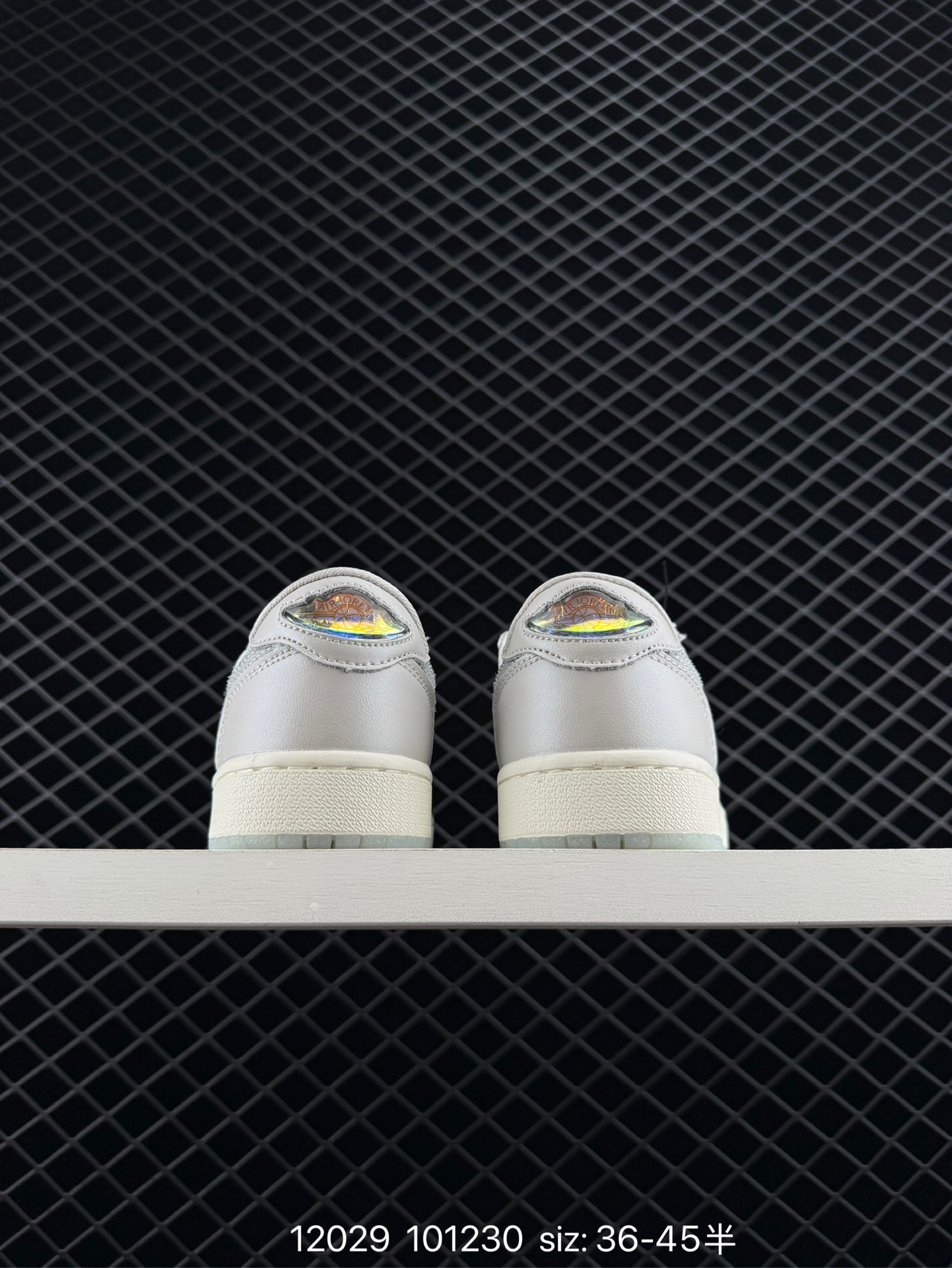 Nike Air Jordan 1 Low SE AJ1